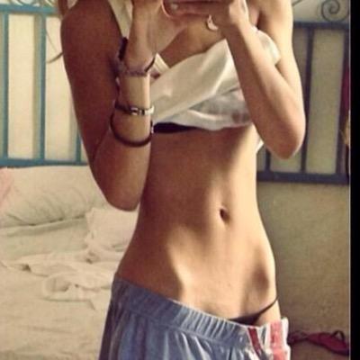 sinkingfreak's profile picture. usa. 15. depressed. suicidal. anxiety. fucked up.