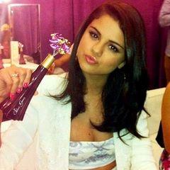 free follow from @purposenariana