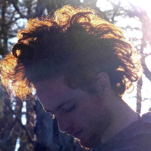 sickandestroyed's profile picture. i have mental problems that make me stupid