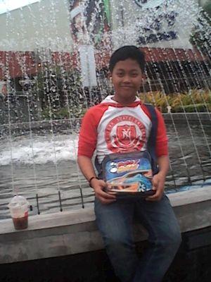 YSinilam's profile picture. 