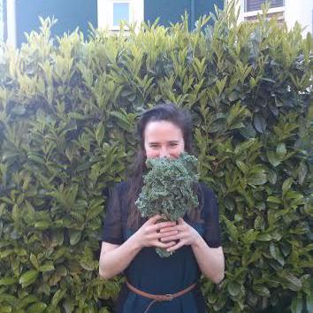 AmandaBWellness's profile picture. Inspiring you to reconnect to yourself and your body through nutrition, self awareness and eating psychology