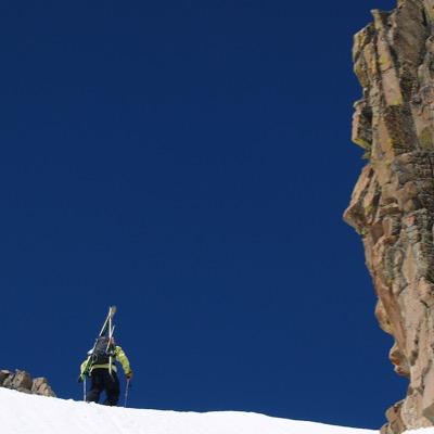 wearcorbeaux's profile picture. Fashionable baselayers designed by athletes and built in the USA.