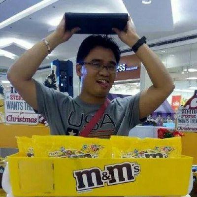 ajangiradiel's profile picture. 