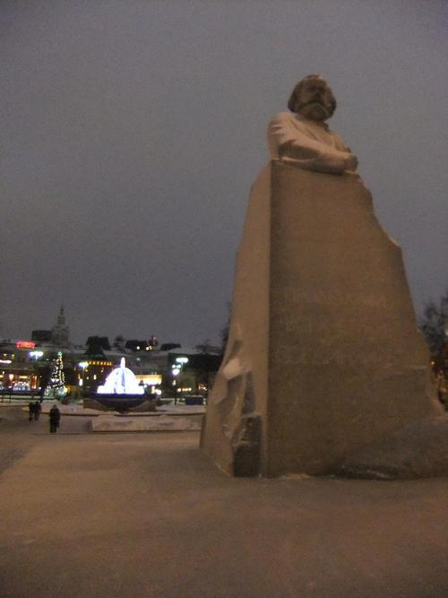 🇷🇺露在住経験 宇露戦争ﾆﾂｲﾃﾊ🇺🇦ﾉｺﾄｦ心ﾖﾘ気ﾆｼﾃ即時停戦派 ｵﾗﾝﾀﾞ🇳🇱23年在住ﾃﾞ欧州幻想ﾅｲ 自国利益ﾖﾘ他国ﾄﾉ協調ｦ優先ｽﾙ平和projectｶﾞEUﾄｲｳ意味ﾃﾞproEU https://t.co/pujcky7U4g ｺﾉ🇳🇱語小説全訳済ﾐ 編集者ﾄｺﾗﾎﾞ募集