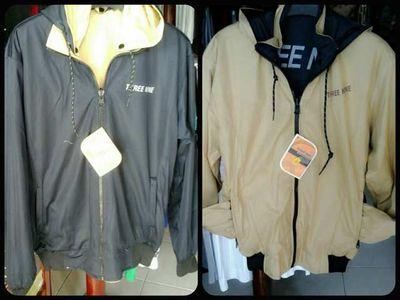 jual jacket&kaos distro ecer/grosir .WA :085724168282 line:lesibj pin: 552d564c/54a6593a . Hubungi 1 contact ,COD area karawang .