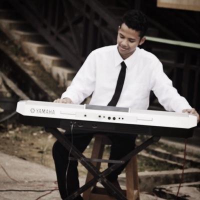 MicoChandraFebr's profile picture. guitarist lithium grunge | guitarist two brothers acoustic | musician | fotografer