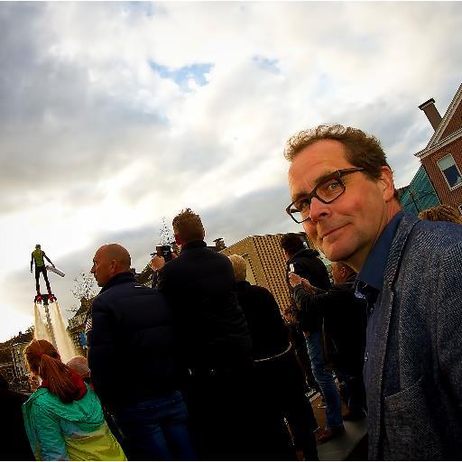 Entrepreneur, Eigenaar https://t.co/YfRhUBTfOV, Directeur-Bestuurder Stichting TT Week Assen, evenement/crowd- management follow the Crowd, gebiedsinrichting, innovatie.