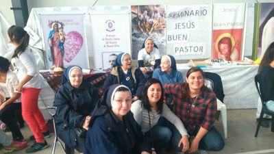 hnasrosarinas's profile picture. 