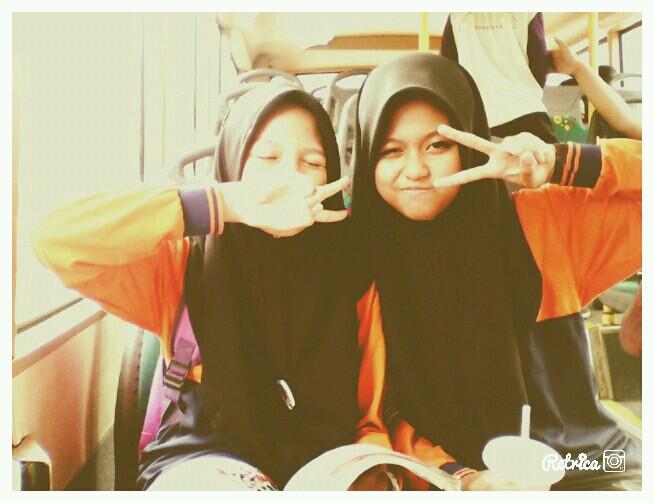 FatinHumaira13's profile picture. hh