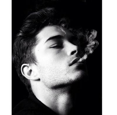 FranciscoSCRP's profile picture. do you like the way i flip my tongue or nah?