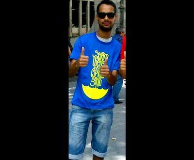 JLennonJL's profile picture. 