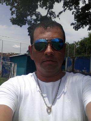 kingowil's profile picture. Te prometí que siempre voy a estar ahí en las buenas y en las malas, aunque tú no me hables ni yo a ti, esa promesa quedará guardada.