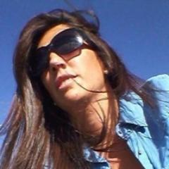 CaroMPriet's profile picture. Ningún día pasa desaparcibido para mí.