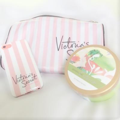 _floralvibes's profile picture. Darling I'm A Nightmare Dressed Like A Daydream