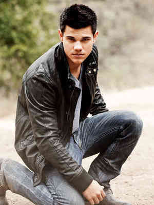 LautnerThinks's profile picture. Im what Taylor Lautner is basically thinking ;)