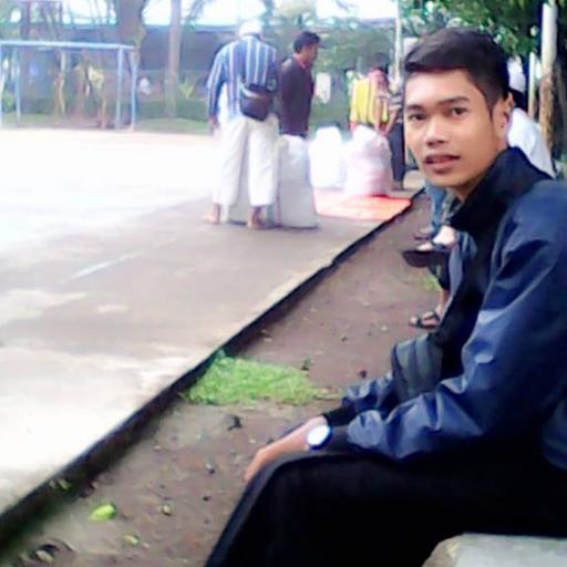 Riyadiii08's profile picture. -