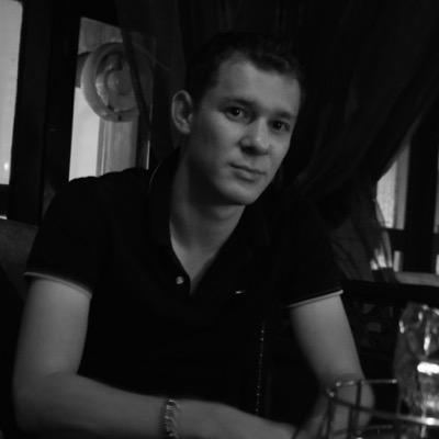 richardhoward86's profile picture. 