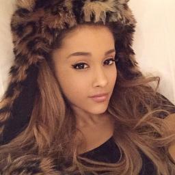 _Fxmida's profile picture. @ArianaGrande Updates / FanPage