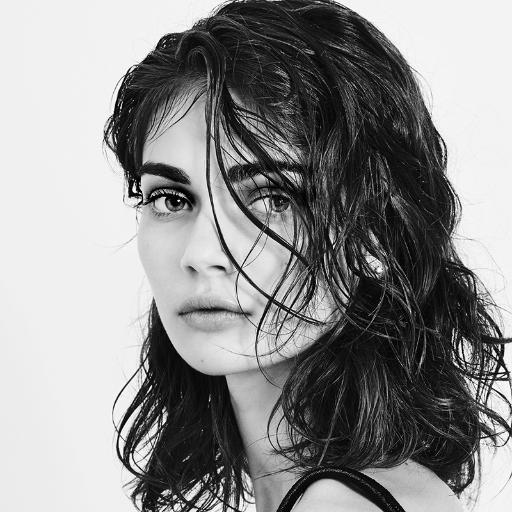 REEMKF18's profile picture. مهتمه بصعوبات التعلم , مؤمنه بجمال الحياة . أنصتي يا سماء كل ما فيَّ يُغني ,,, ⛅️