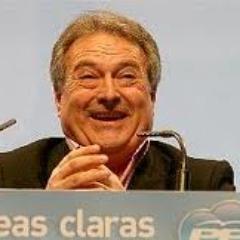 HE DUT LA PLAYA A AIXATIVA. JA NO TINC FERRARI. ARA CONTE PASTA. XICOTET COM EL LANISTER IXE. ROXOS CABRONS! PARODIA