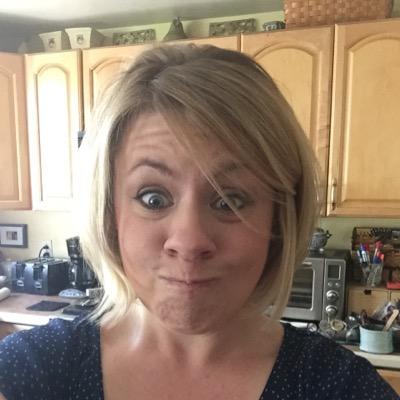 ElleBee617's profile picture. Adult, kinda.  Professional, sometimes. Pretty cool, most of the time.