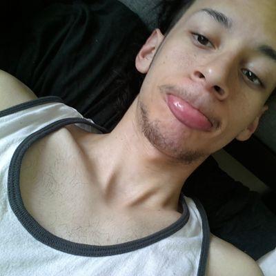 OMG_BOY_ABEL's profile picture. bikelife is my life 203HBZ OMG-_BoYZz follow me on the gram @OMG_WHITEBOY