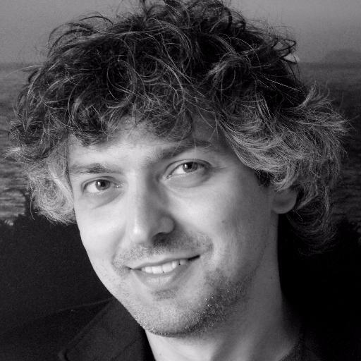 EGNapolillo's profile picture. Enzo Gianmaria Napolillo. Scrittore. A marzo 2020 è uscito il mio terzo romanzo "Carlo è uscito da solo" nella collana I narratori di Feltrinelli.