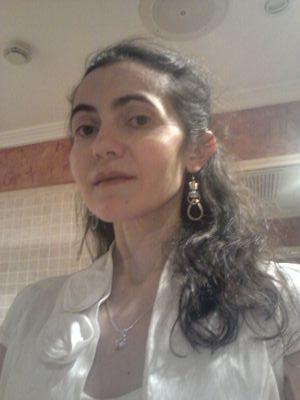 Luchar un poco más cada día. Actitud positiva siempre. No darse por vencido ni aún vencido; no darse por esclavo ni aún esclavo. Hermana de la macarena y perdón