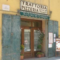 Trattoria Pizzeria Croce del Travaglio, Via Dardano 1, Cortona. tel. 0575 62832 #cortonafood #cortonatwitter #cortonapizza #enjoythecommunity