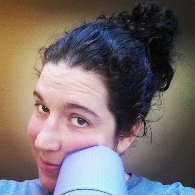 TeeaShook's profile picture. Wife 💗 Boy Mom🚁🚜 Yoga 🌙Nature🏝Outdoors 🌲Hockey Fan 🐧🏒HGTV obsessed 🏠 Making it up as I go✌