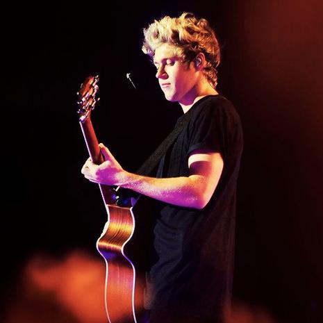 Oh . Kill me, please *O* I hate all, very kind , sensitive , nice , good girl :З . love xx #TeamFollowBack #directionerfollowdirectioner #FOLLOWBACK #followme