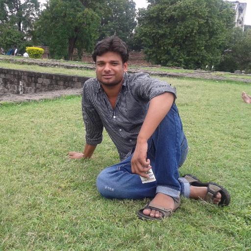 ajaysinghal27's profile picture. web developer