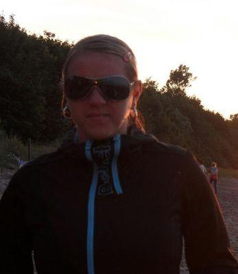 __IZUNIA__'s profile picture. ❤❤🌸🌸