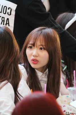 Lovelyz's Sujeong here!!!