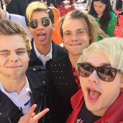 lukeurnotpunk's profile picture. 