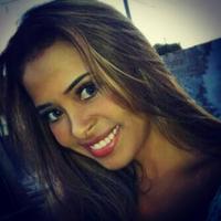 Núbia Rodrigues(@biaqui) 's Twitter Profile Photo