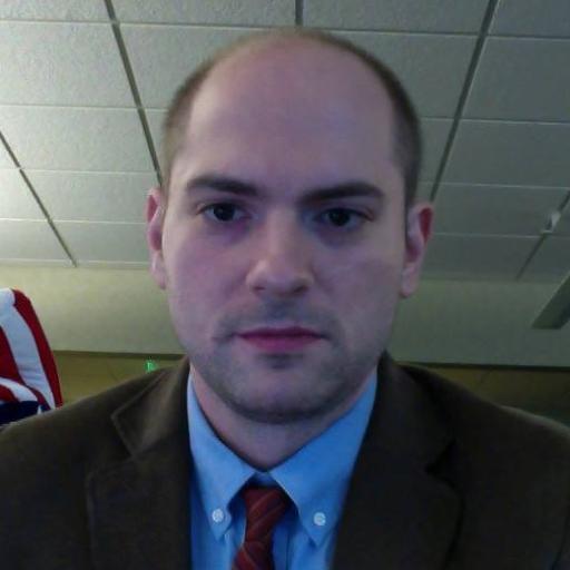 I live in Minnesota, write computer software, and am very rarely on Twitter anymore.