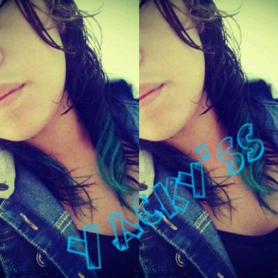 Eztoii. Fingiendo qee NOo TEe extRrañO