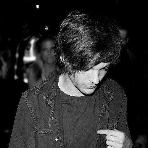 @Louis_Tomlinson: Always have struggled to bite my tongue