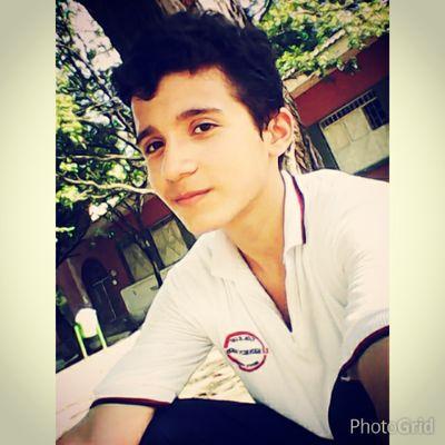 Andres26102's profile picture. No vivas dando tantas explicaciones, tus amigos no las necesitan y tus enemigos no las creen.✌                        Colombia