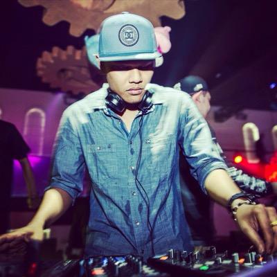 RockyRock_dj's profile picture. @empiricajakarta resident DJ line: rockyoctoo book:djrocky@empiricajakarta.com