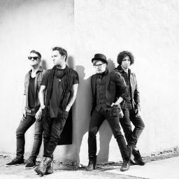FallOutBoyFans5's profile picture. this is a fall out boy fan page this page is for the FOBers, the young bloods , THE OVERCAST KIDS!!