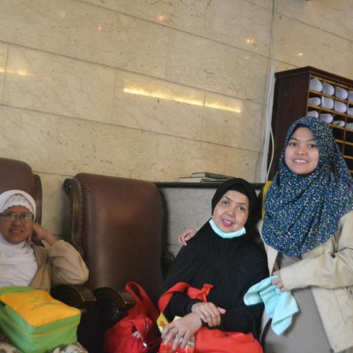 infoumroh70's profile picture. 