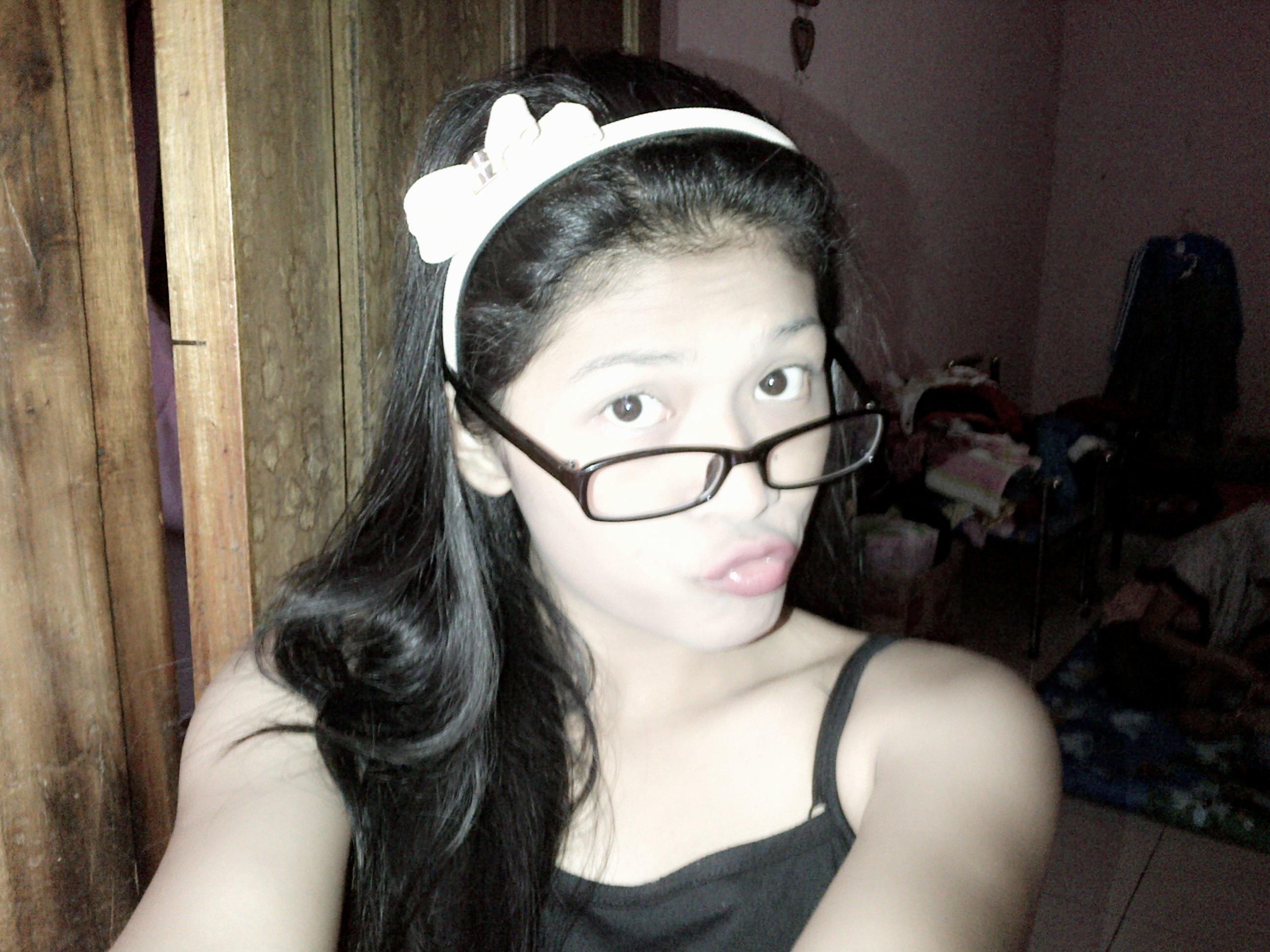 TiaBuki's profile picture. 28 Januari 1997 | SMAN 6 GARUT | X-B | XI-IPA 8 | XII-IPA 8 | @SEDAPscience8 :D | ♥ Piggy 24-12-2013 ♥ :* Mumuach :D