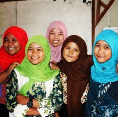 DCahyaningrom's profile picture. Idline: DCahyaaa // ig:DaniCahyaaa