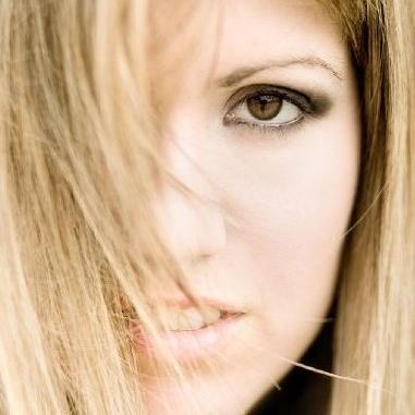 LauMaroto's profile picture. Comunicación Corporativa y Coaching https://t.co/6Ib4XsKRpM #comunicadora #periodista #coach #pnl