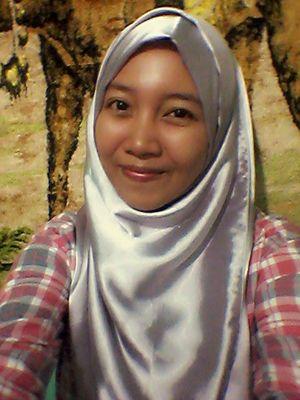 FelaKharisma's profile picture. Dibalik usaha dan doa kita ada takdir Tuhan yang menjawabnya