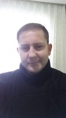 ozkanaslan64's profile picture. 