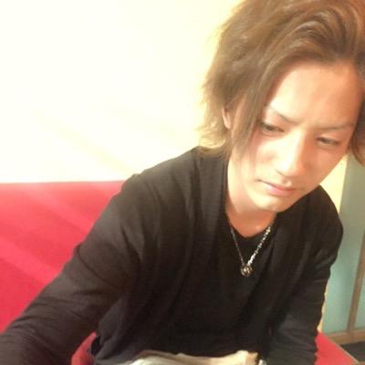 SFlcULgA2ZcywDe's profile picture. よろしくー、