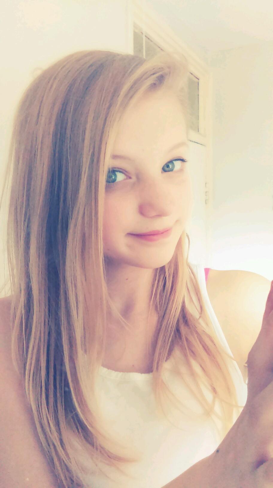 charliestebbs14's profile picture. Zalfie